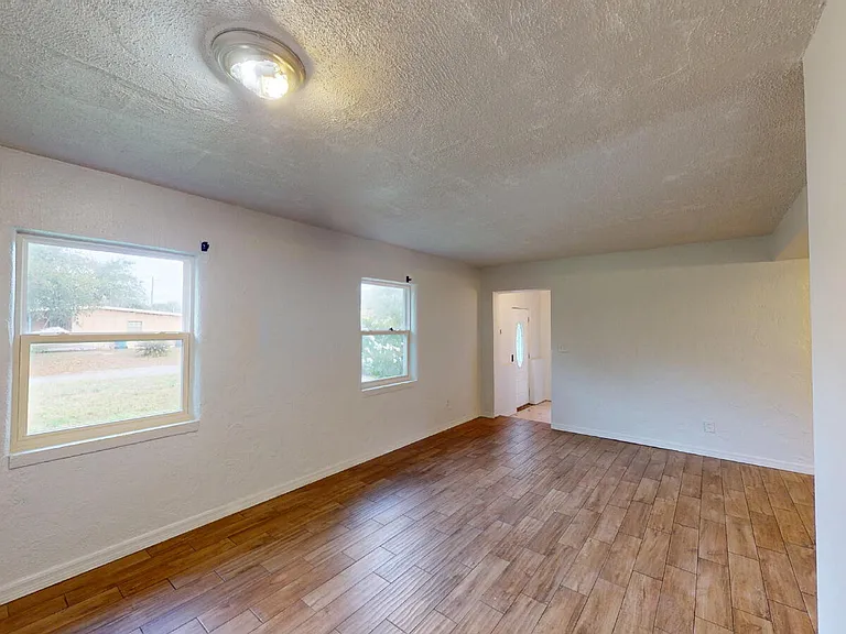 6926 Camelot Rd — Photo 12