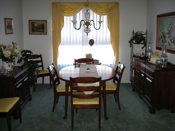 Large Formal Dining Room
