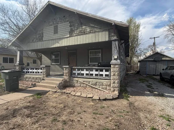 314 W 12th St, Hastings, NE 68901