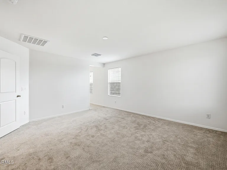 24661 W Jessica Ln — Photo 25
