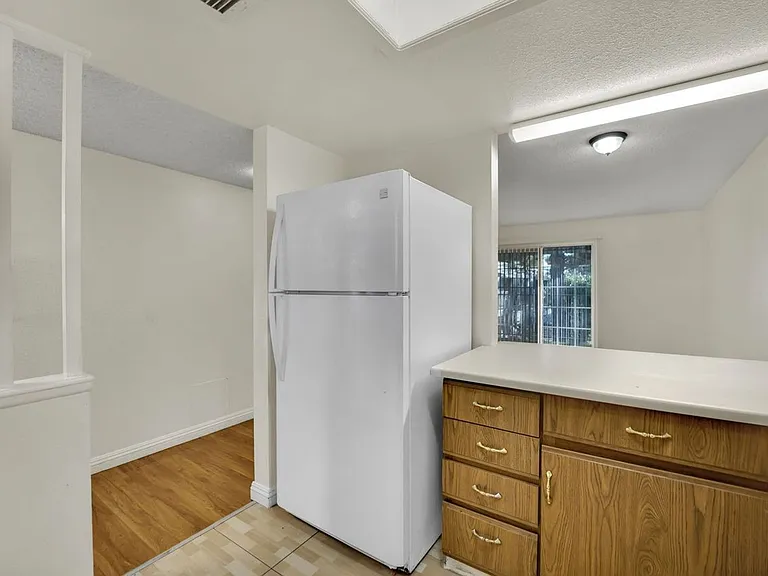 3823 S Maryland Pkwy #B9 — Photo 3
