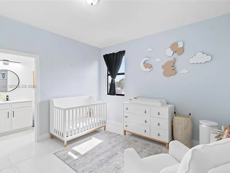 14747 SW 38th Ter — Photo 29