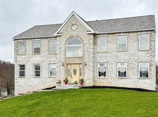 205 Compass Ct, Mc Donald, PA 15057