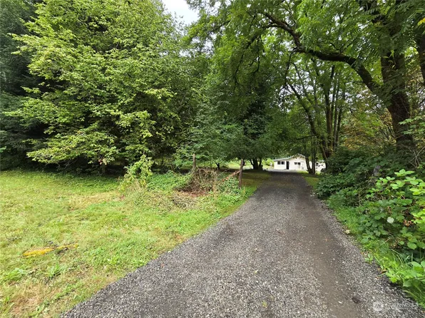 1929 US HWY 101 Highway, Hoquiam, WA 98550