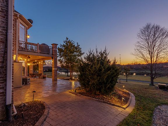 5th image of 112 Loch Lomond Dr