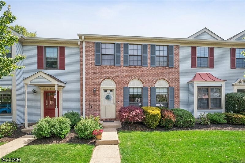 1st image of 276 Penns Way