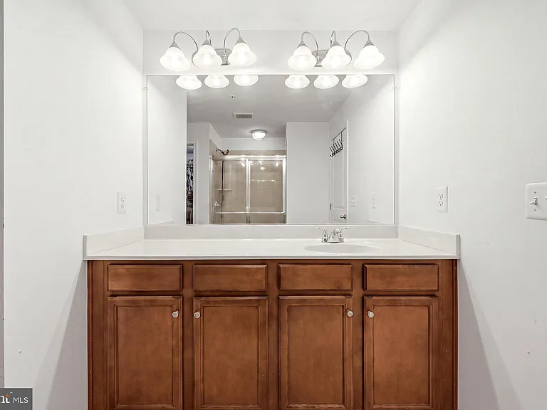 14848 Mason Creek Cir — Photo 24