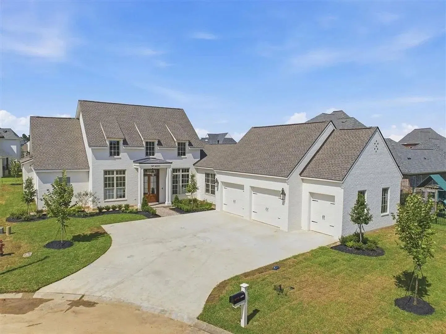 Home for lease in Greywood — Photo 1