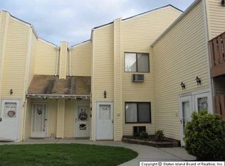 53 Stack Dr #A, Staten Island, NY 10312