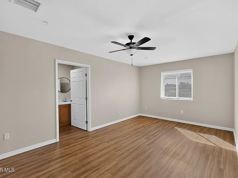 1483 Osullivan Dr #B — Photo 21