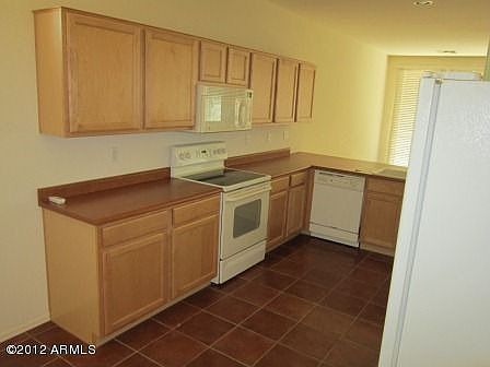 5th image of 42345 W North Star Dr