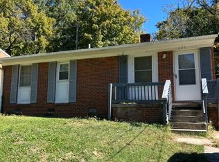 625 Wesley Dr, High Point, NC 27260
