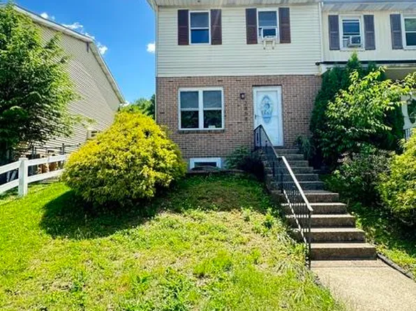 2858 Klein St, Allentown, PA 18103