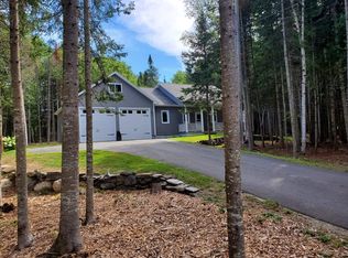 24 Lake St, Jackman, ME 04945