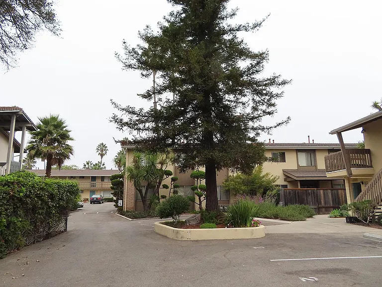 5362 Hollister Ave #16 — Photo 4