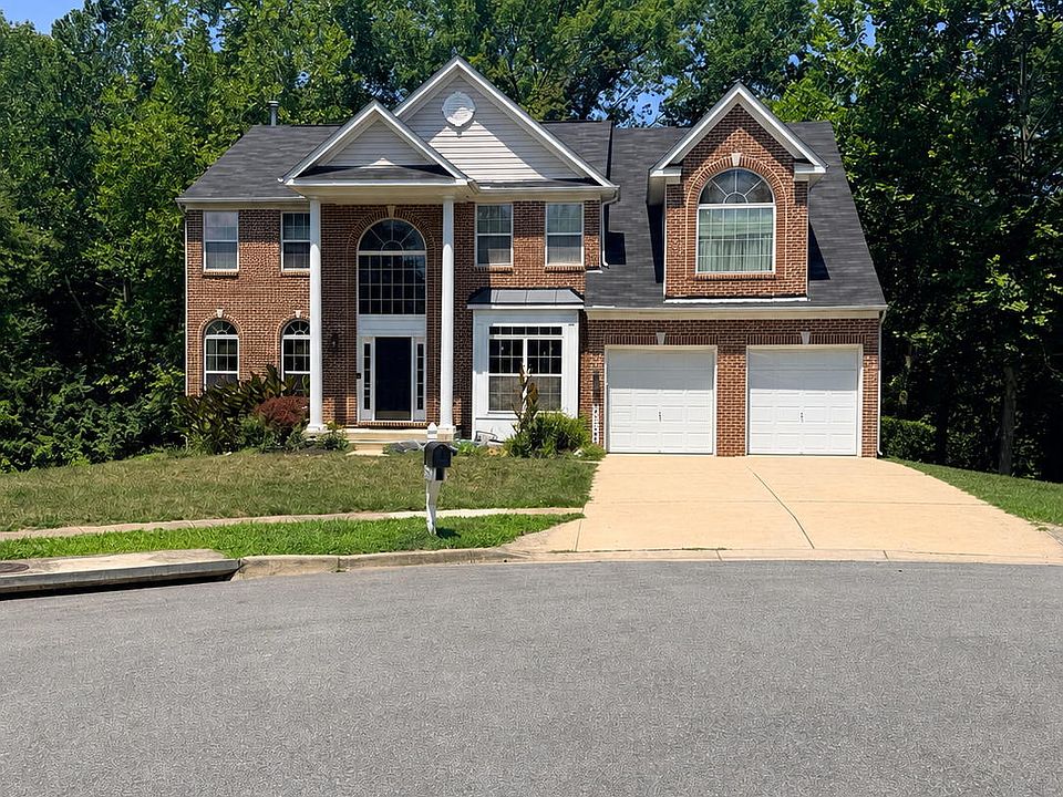 1st image of 2700 Lantana Dr