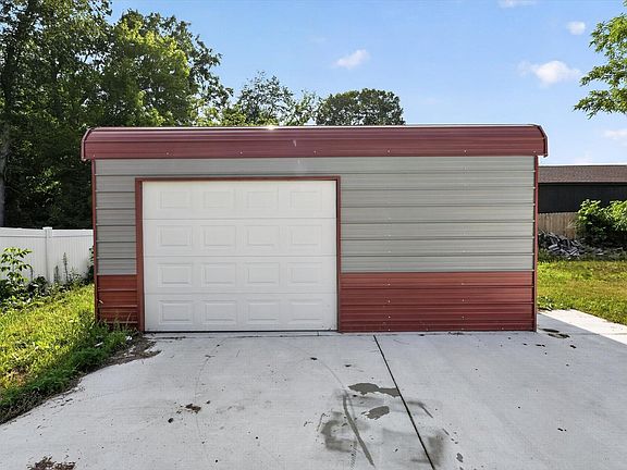 4th image of 7183 Greenes Dr