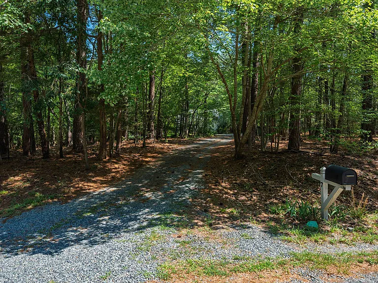 7 Twin Lakes Dr — Photo 40