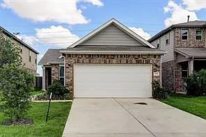 3 bed, 2.0 bath, 1654 sqft, $2,000 — Photo 2