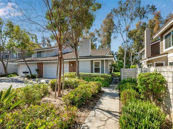 45 Weepingwood #107, Irvine, CA 92614