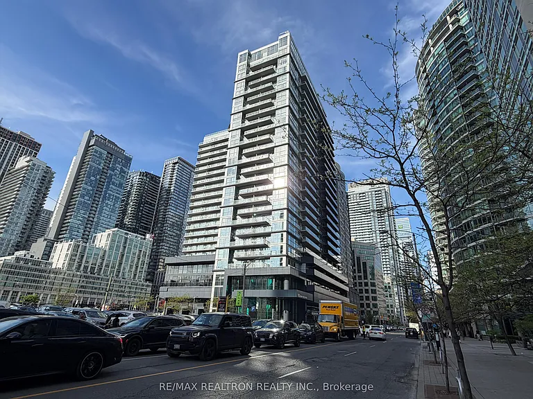 352 Front St W #1714 — Photo 1
