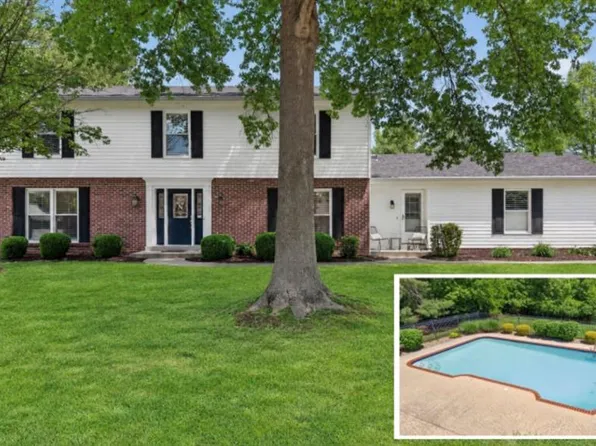 1868 Newburyport Rd, Chesterfield, MO 63005