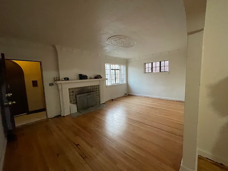 4294 Cortland St #1 — Photo 6