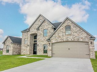 2240 Diamond D Dr, Beaumont, TX 77713