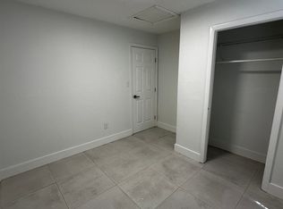 2300 E Crystal Lake Ave #B, Orlando, FL 32806