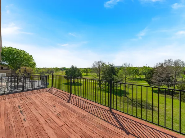 732 Pebble Beach Dr, Garland, TX 75043