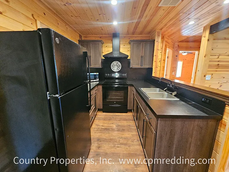 13477 Oak Run Rd — Photo 9