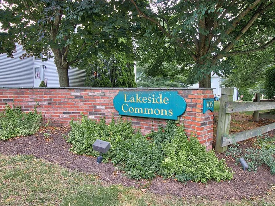 705 Lake Ave #6