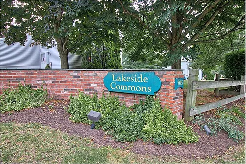 705 Lake Ave Photo 1