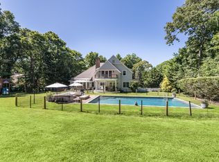 22 Deerwood Path, Sag Harbor, NY 11963