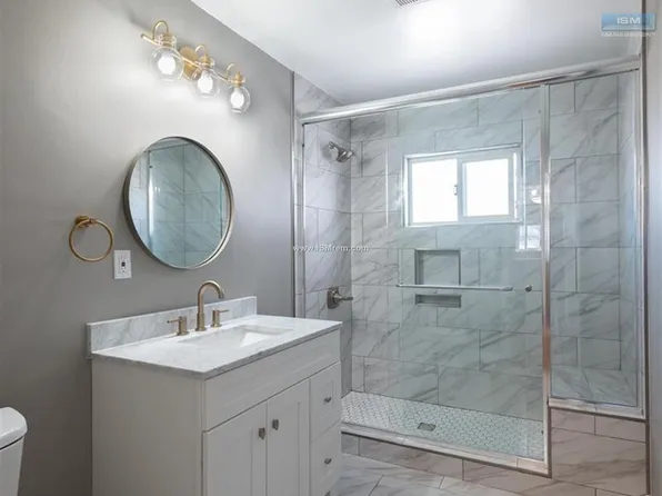 14857 Hartsook St #6, Sherman Oaks, CA 91403