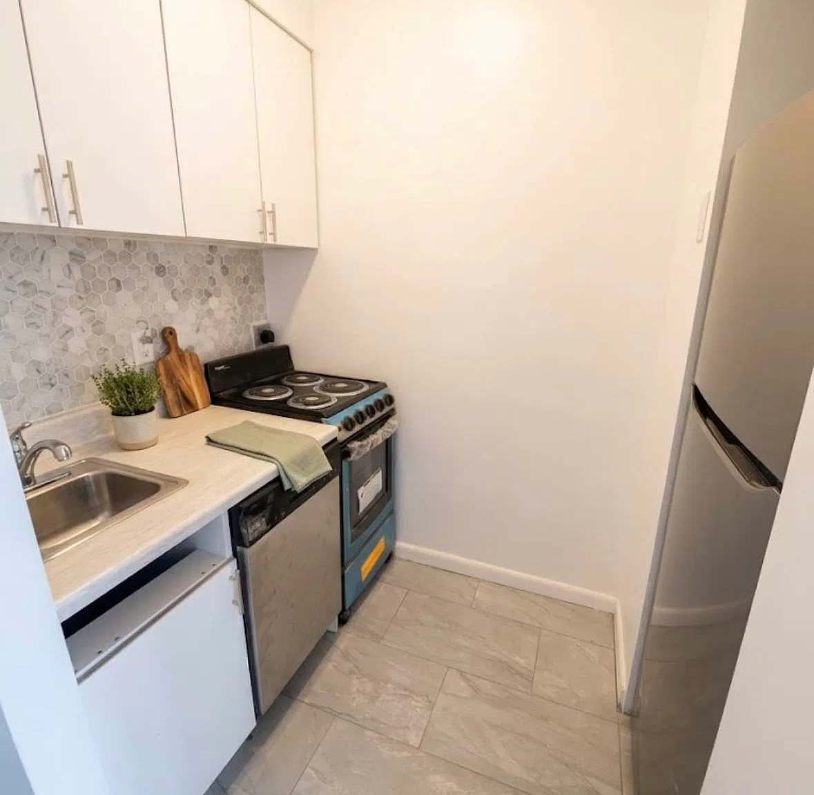 515 East 82nd Street — Photo 3