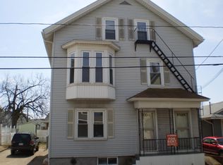 31 Gooding St #1, Pawtucket, RI 02860