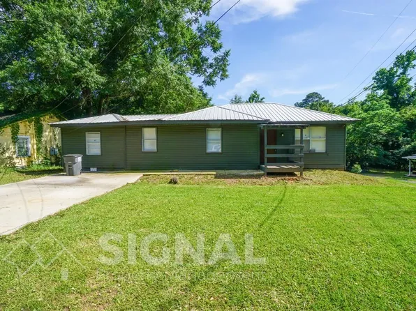 905 26th Ave N, Hueytown, AL 35023