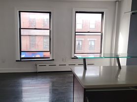 151 Smith St, Brooklyn, NY