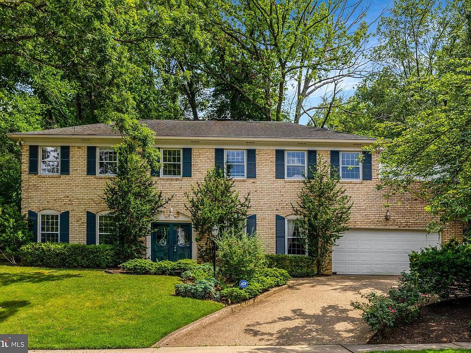 1st image of 1468 Highwood Dr