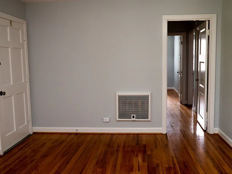 150 McCall St — Photo 14