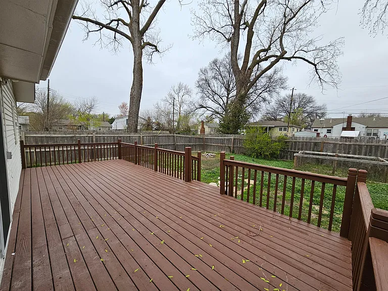 6322 E Eastwood Ave — Photo 11