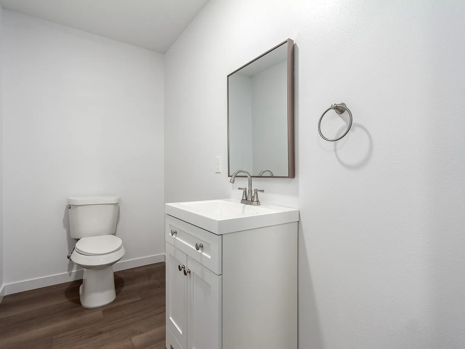 2 bed, 1.5 bath, 1000 sqft, $1,950 — Photo 4