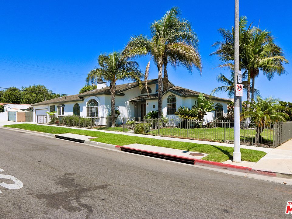 1st image of 3669 W 60th St