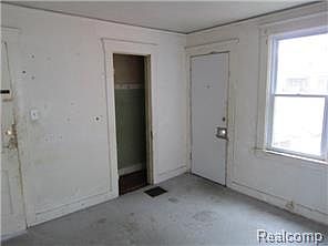 5th image of 7411 Wykes St