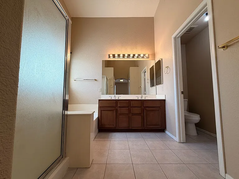 2471 W Hemlock Way — Photo 11