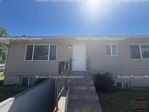 235 W 20th St #1 Photo 1