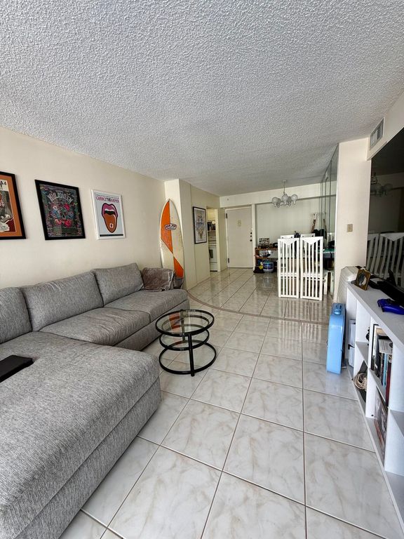 111 Briny Avenue #1405, photo 8