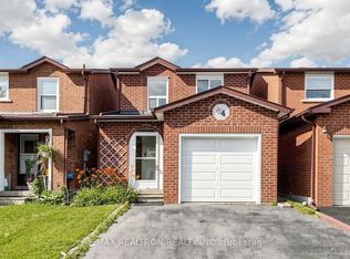 64 Dunbar Cres, Markham, ON L3R 6W6