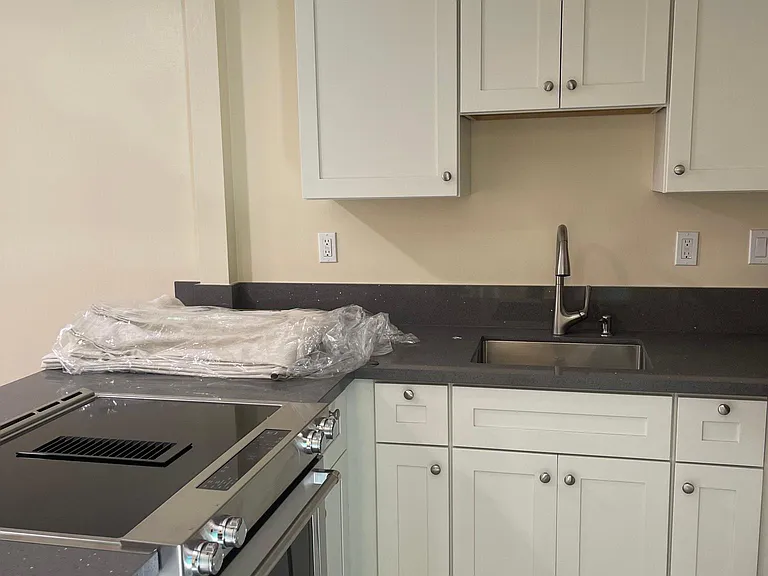 3639 Walnut St #8 — Photo 7
